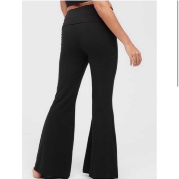 American Eagle Offline Fold over Yoga Pant/ Leggings - Picture 3 of 3